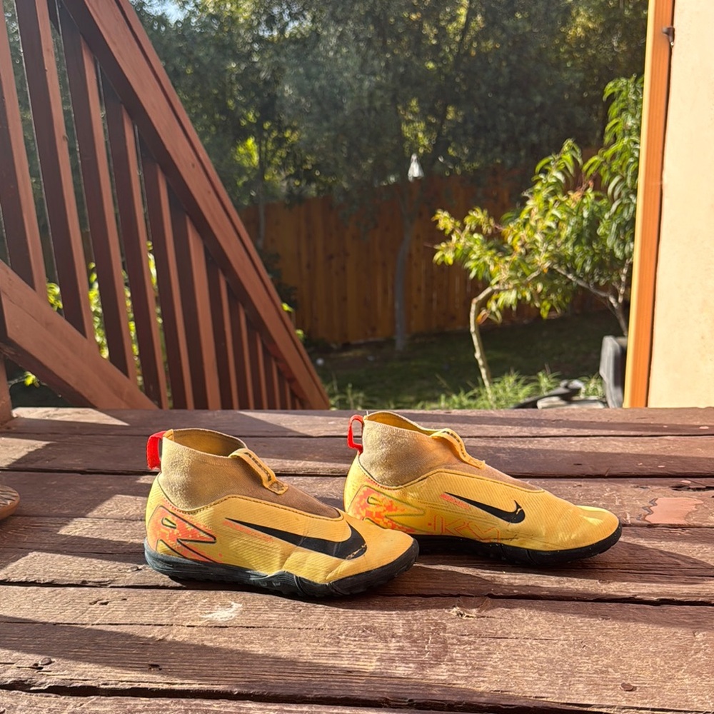 Nike Gold and Black Soccer Indoor Soccer Cleats